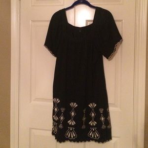 SOLD ON ♏️Black dress with beige print