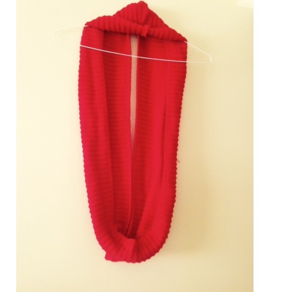 Infinity scarf