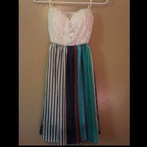 White laced top, with open bow back, never worn!!