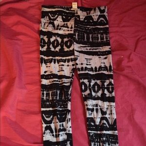 Tie dye funky leggings