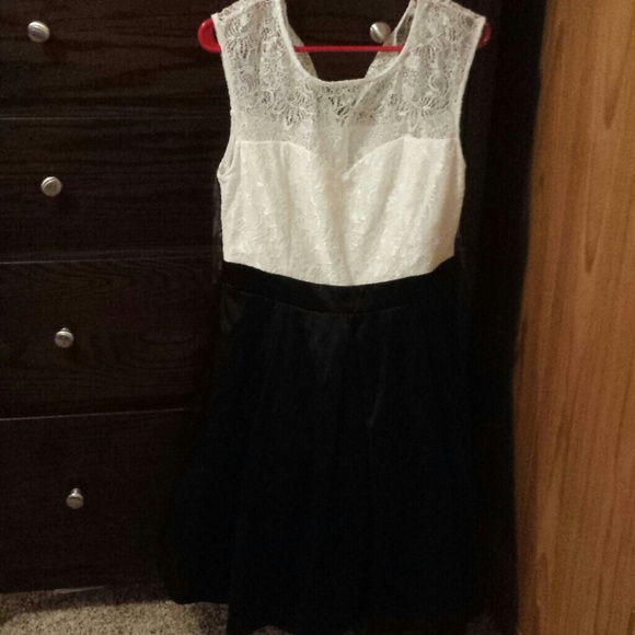 black and creme dress