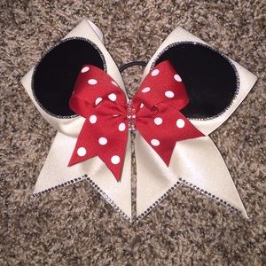 Cheer bows