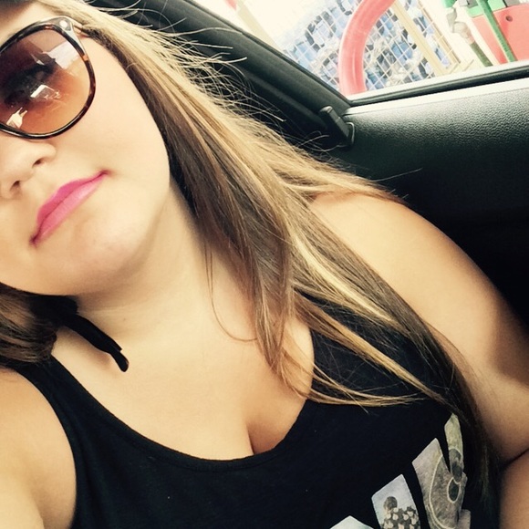 Hey😍 - Picture 2 of 4