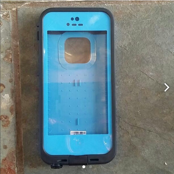 iPhone 5 life proof case