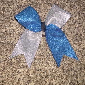Cheer bows