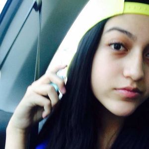 Meet your Posher, Eva