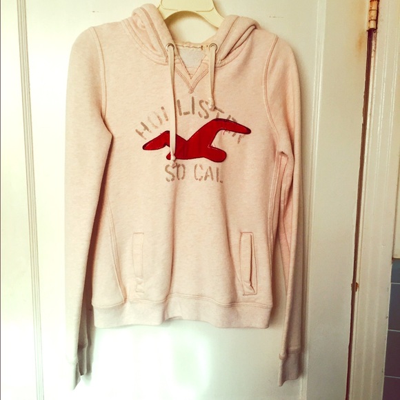 Hollister pull over
