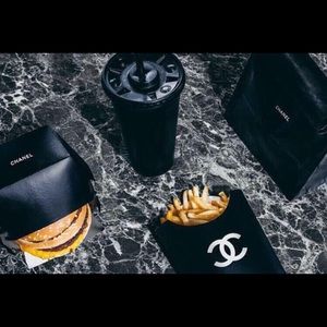 Meet your Posher, Nana