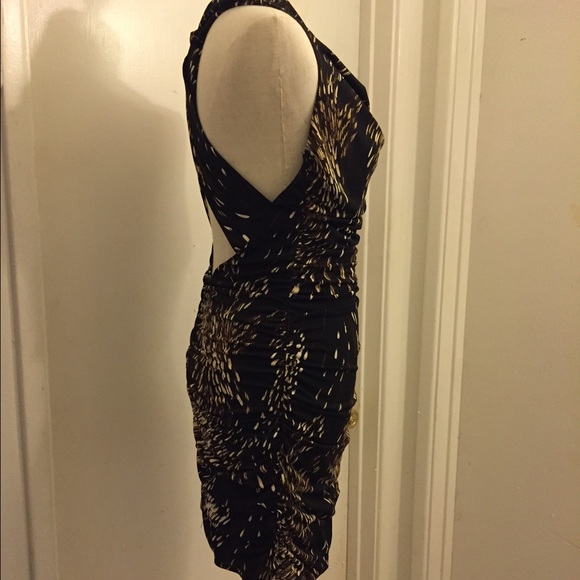 Dress - Picture 3 of 3