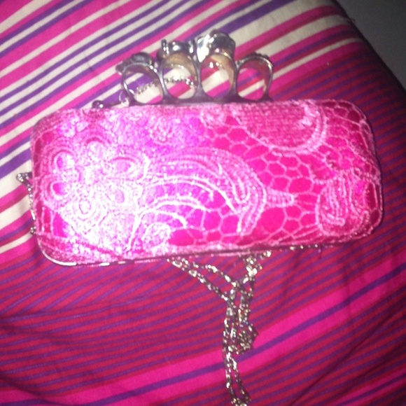 Fuschia knuckle clutch