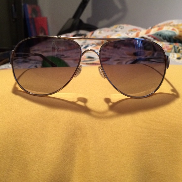 Oakley aviator sunglasses