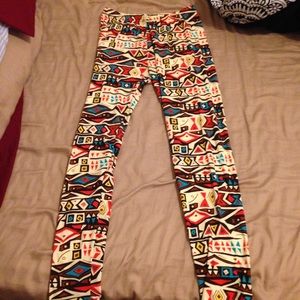 Aztec leggings OS
