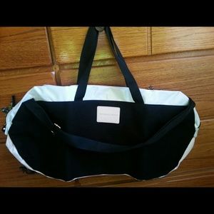 VS Sports Duffle Bag