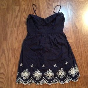 Navy dress lace detail