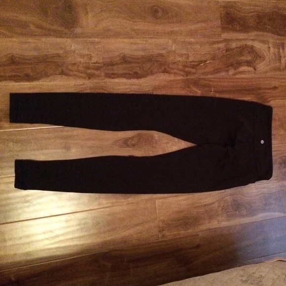 Long black lulu lemon leggings