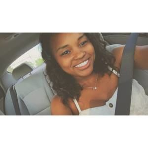 Meet your Posher, Gabby