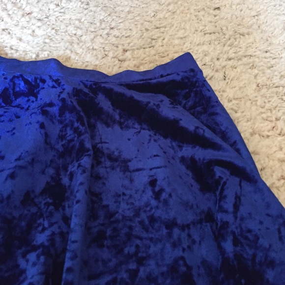 Forever 21 Skirts - Crushed Blue Velvet Skater Skirt Forever 21 Skirts - Crushed Blue Velvet Skater Skirt