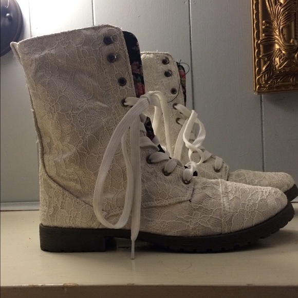 White floral lace boots