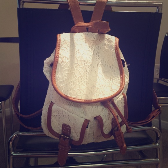 Rue 21 backpack purse