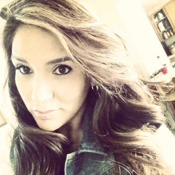 Meet your Posher, Lourdes