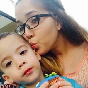 Meet your Posher, Fernanda