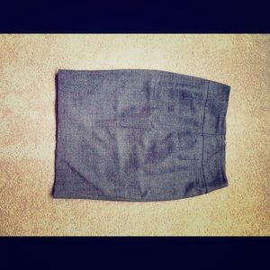 Grey pencil skirt
