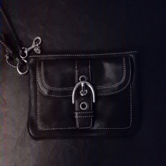 Used black leather - Picture 1 of 1