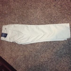 Almost famous cream skinny capris.