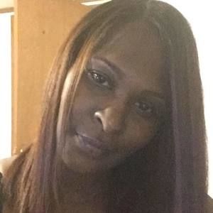 Meet your Posher, Kenyatta