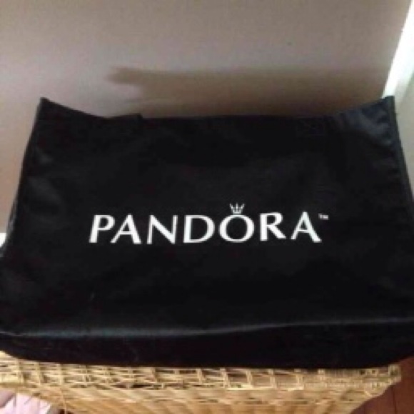 Pandora black tote bag nwot