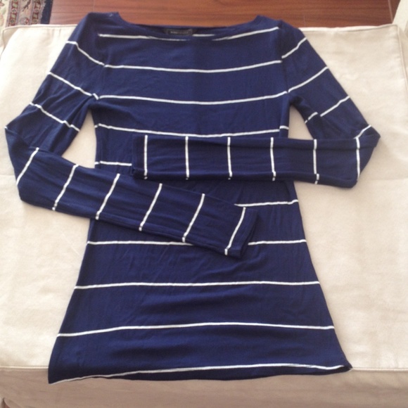 BCBG medium stripe long sleeve blouse