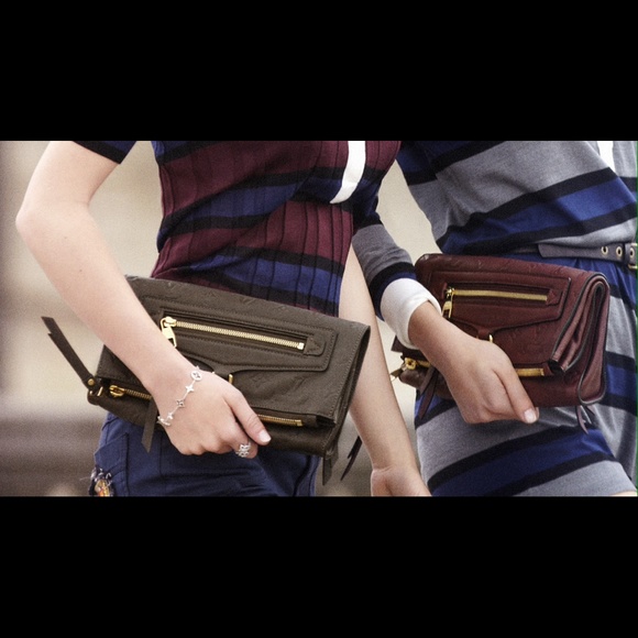 More pictures for Louis Vuitton!