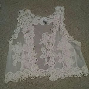 Flower Design Lacy Vest