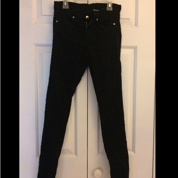 Black Jeans