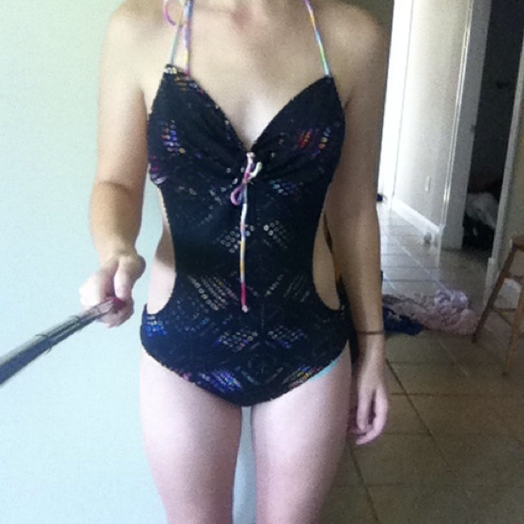 Bathing suit