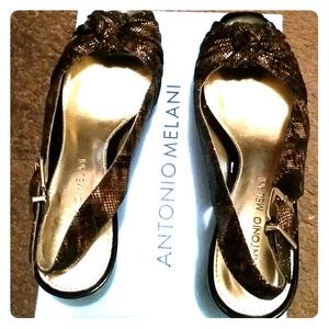 Antonio Melani wedges