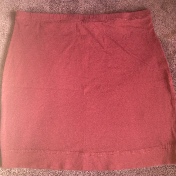 Burgundy Pencil Skirt - Picture 1 of 3