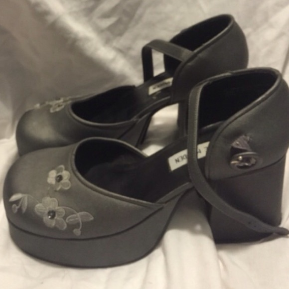 Vintage Steve Madden Platforms