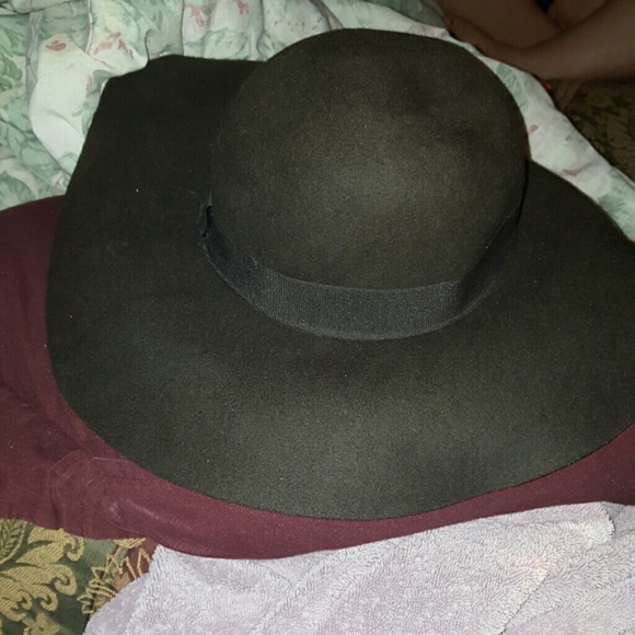 Sun hat - Picture 2 of 3