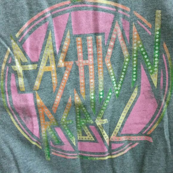 Grey Crew Neck - Picture 2 of 3