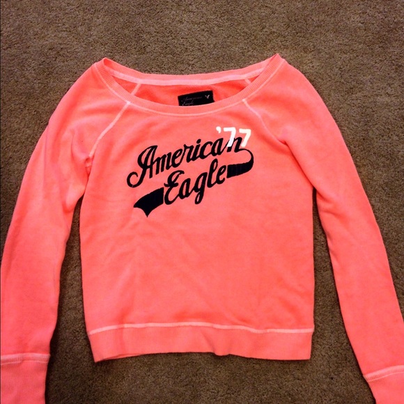 Loose American eagle coral peach sweatshirt top