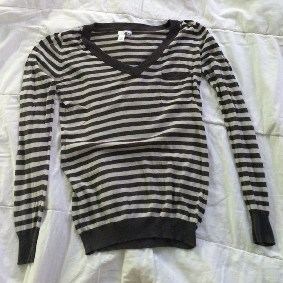 striped sweater!