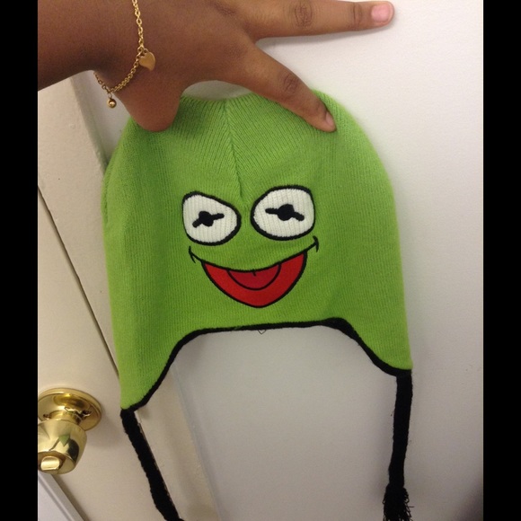 Kermit the frog black and green reversible hat 😎 - Picture 2 of 2