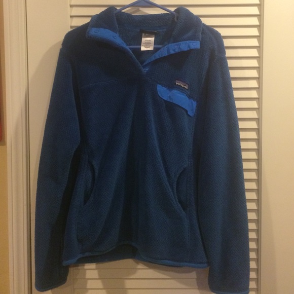 Royal blue Patagonia pull over