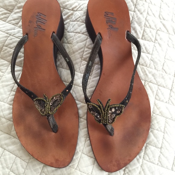 Wedge sandal - Picture 2 of 2