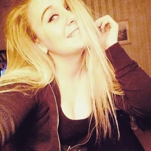 Meet your Posher, Kendra