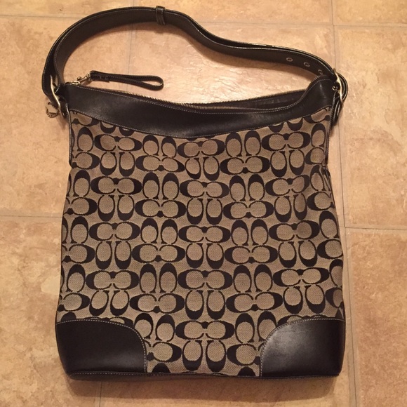 Authentic Coach tote