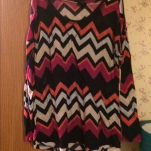 Size 1X chevron shirt