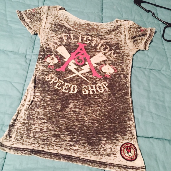 Affliction burn out shirt!
