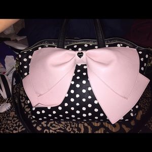 💜💜 BETSEY JOHNSON Bow Purse